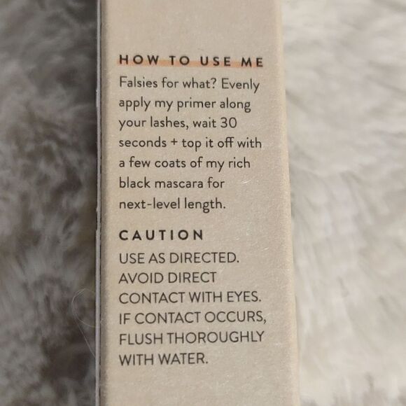 New Honest Black Extreme Length Mascara + Primer - Picture 6 of 8